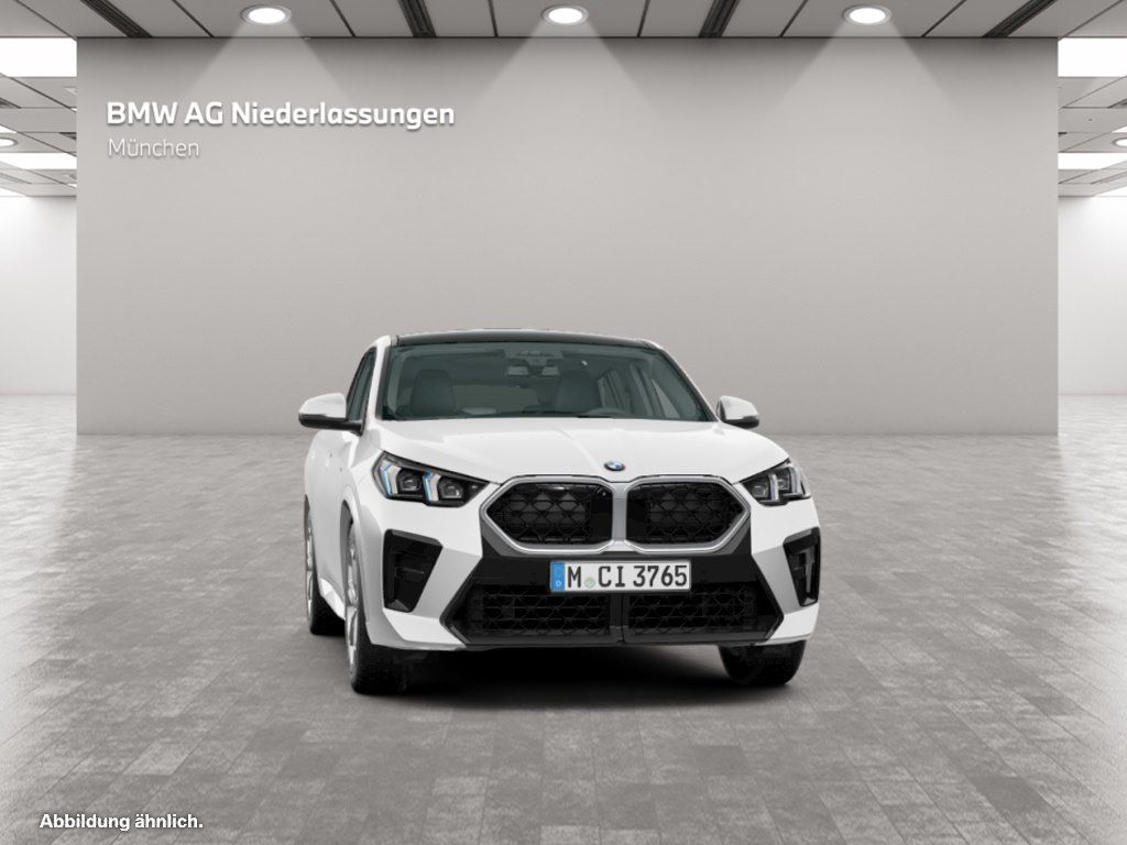 BMW X2 - Bild 13