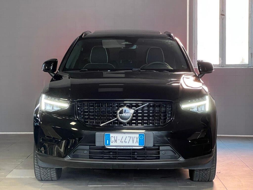 Other Volvo XC40 2.0 b4 Hybrid Ultra Dark 197cv imagem 2
