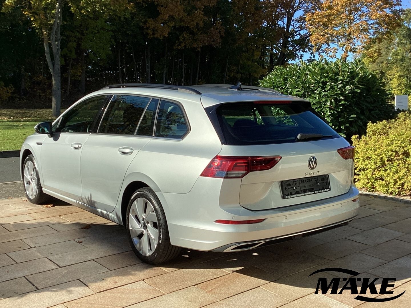 Golf Variant Style 2.0TDI DSG AHK ACC LED NAV RF