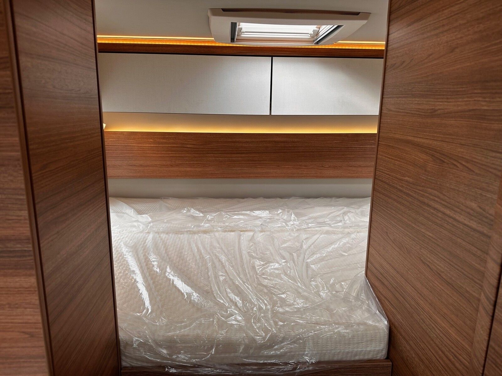 Fahrzeugabbildung Weinsberg CaraHome 550 MG AHK Lithium Abstandstempomat