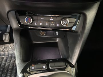 Opel Corsa F 1.2 Turbo Edition LED+PDC+SoundSys+SpurH