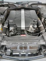 Mercedes-Benz E 240 T AVANTGARDE  - schwarze Mercedes-Benz E 240