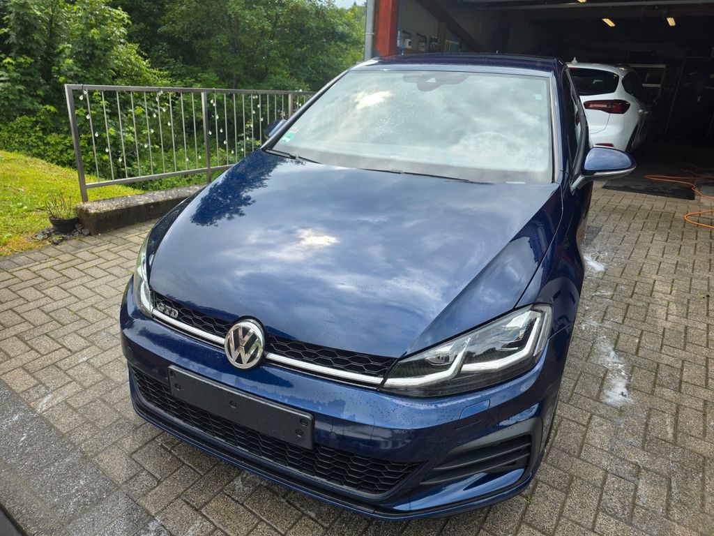Image of Volkswagen Golf