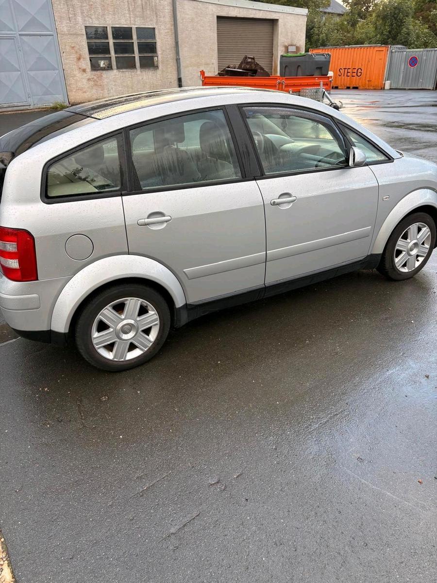 Audi A2