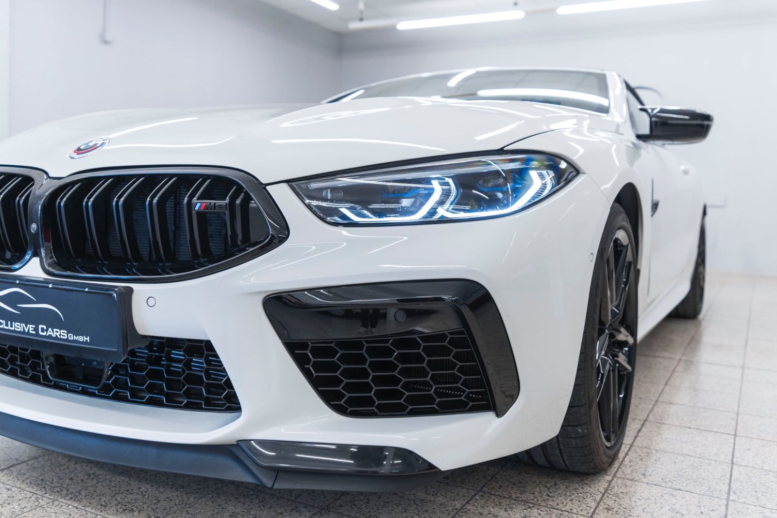 Fahrzeugabbildung BMW M8 Cabrio Competition LASER B&W ACC 3D SOFTCLOSE