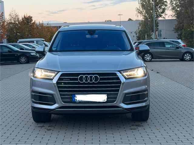 Audi Q7 3.0 TDI quattro tiptronic