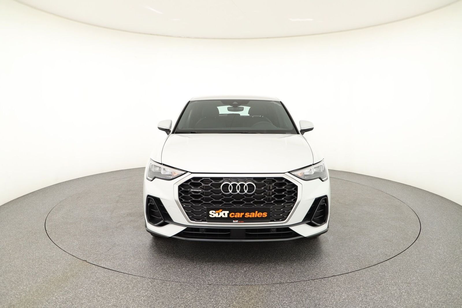 Audi Q3 Sportback 40TFSI qua. LEDer ACC NAV RFK SHZG foto 2
