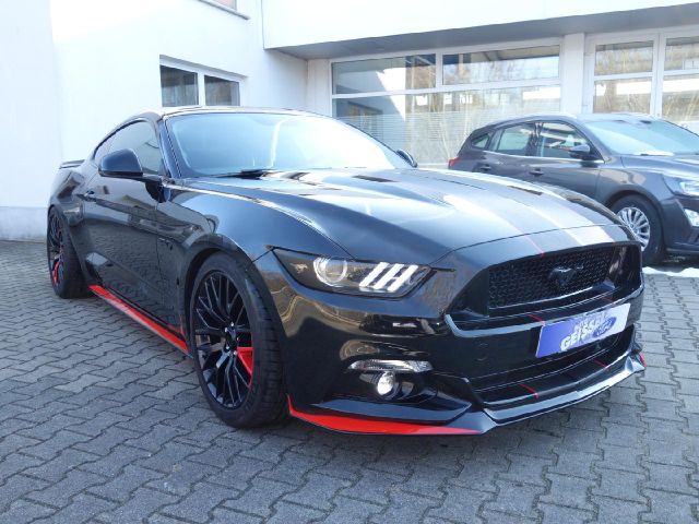 Ford Mustang GT Sportfahrwerk Motortuning NAVI LEDER