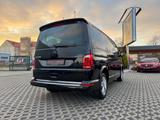 Volkswagen T6Multivan Generation Six,LED,DAB,ACC,Navi,Leder - Volkswagen T6 Multivan mit Benzin-Antrieb: Van, Automatik