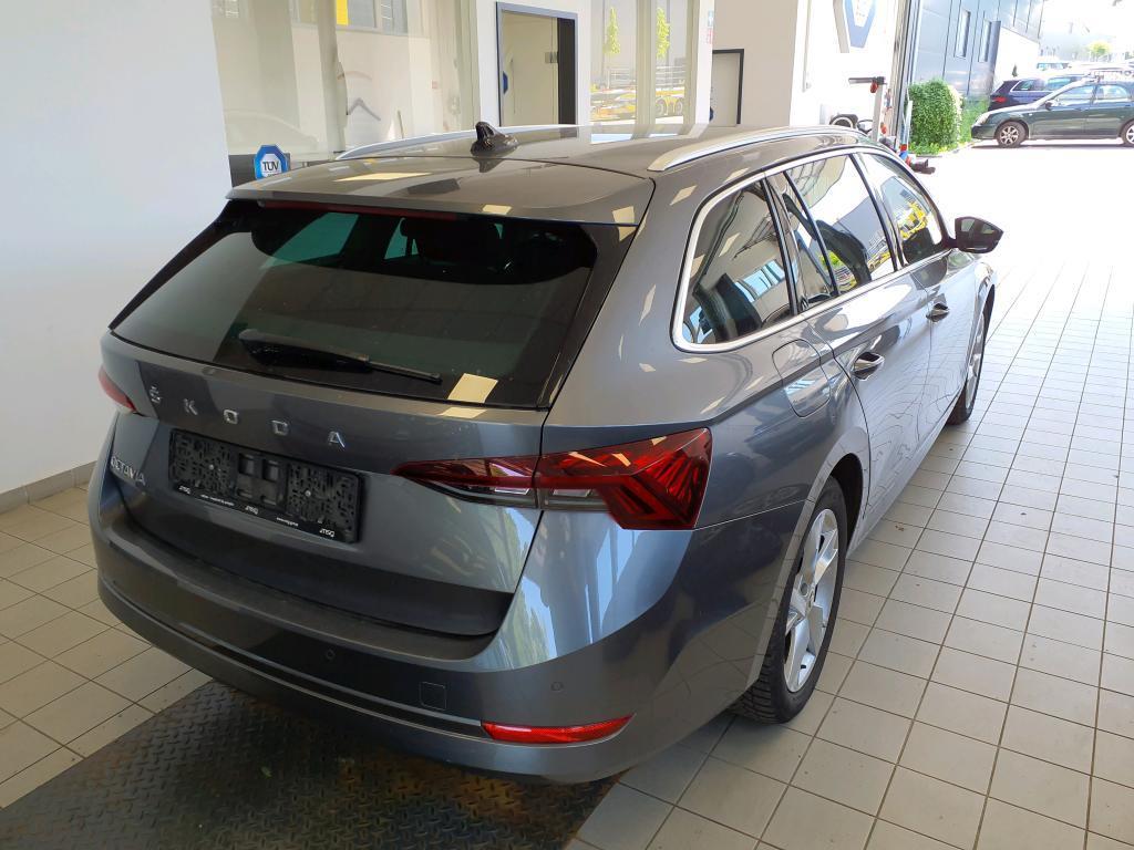Skoda Octavia Combi 1.5 TSI Style Matrix|HuD|AHZV|ACC|