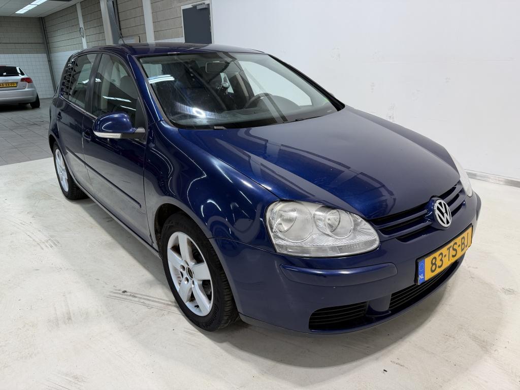 Volkswagen Golf 1.6 FSI Optive