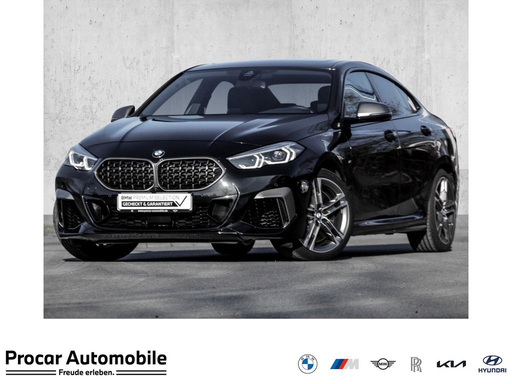 BMW M235