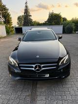 Mercedes-Benz E 250 Autom. Avantgarde  - Mercedes-Benz E 250: Limousine