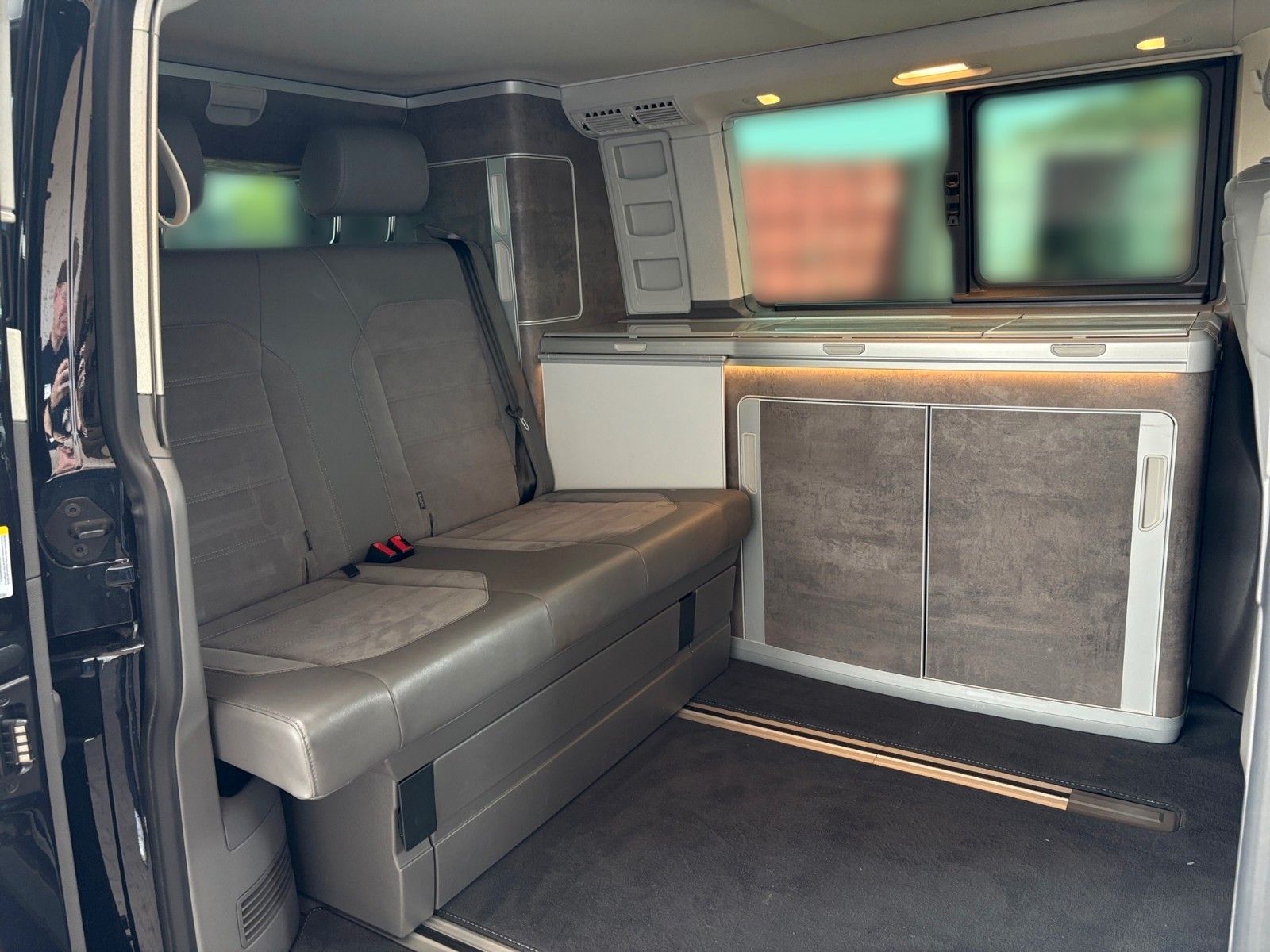 Fahrzeugabbildung Volkswagen T6 California Ocean