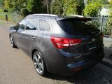 Kia Ceed Sportswagon 1.6i Automatik Navi Kamera 1.Hd - Kia cee'd / Ceed aus 2016