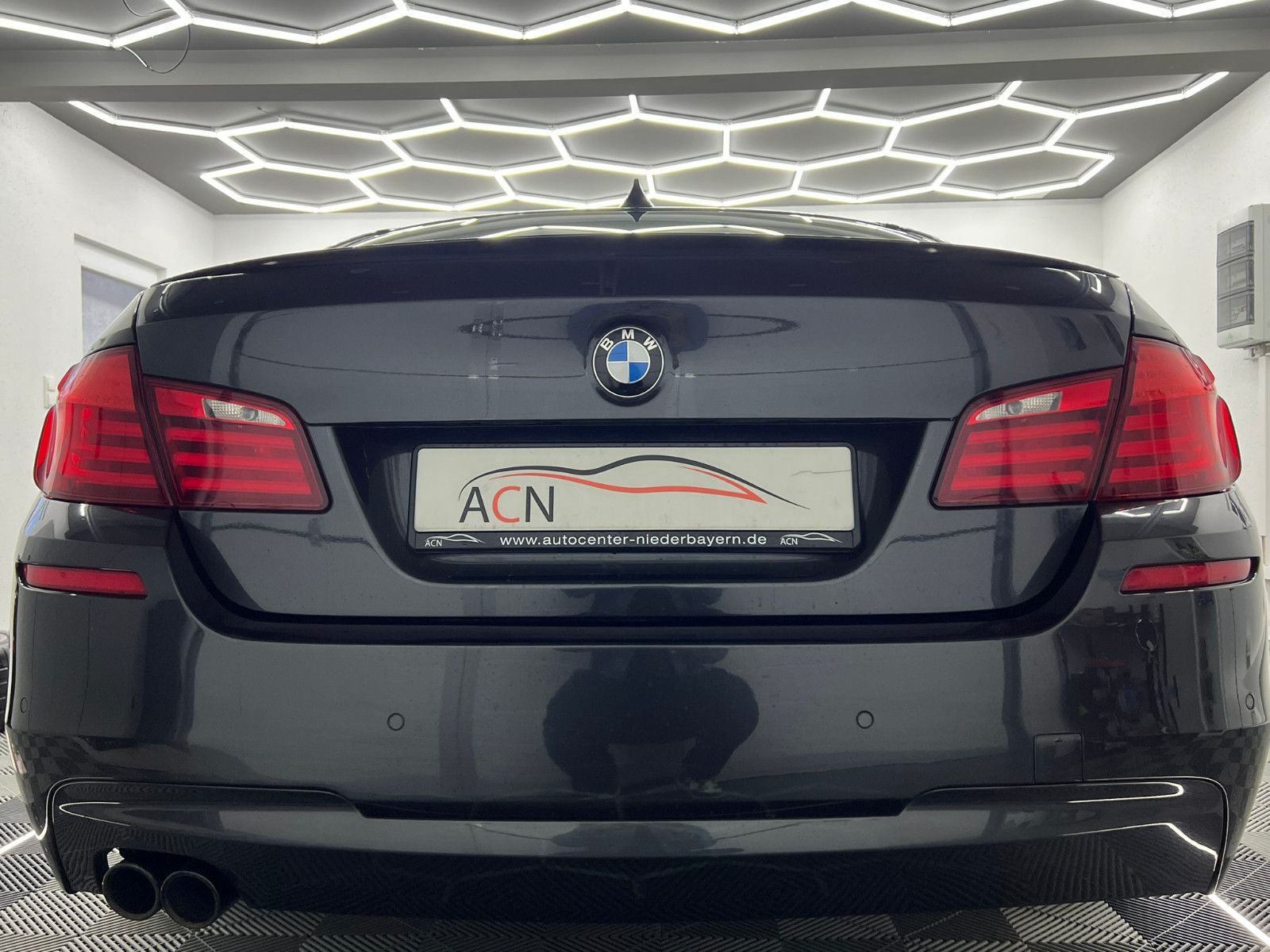 Fahrzeugabbildung BMW 530 d xDrive Lim. M SPORT/HuD/NAVI PROF/eGSD