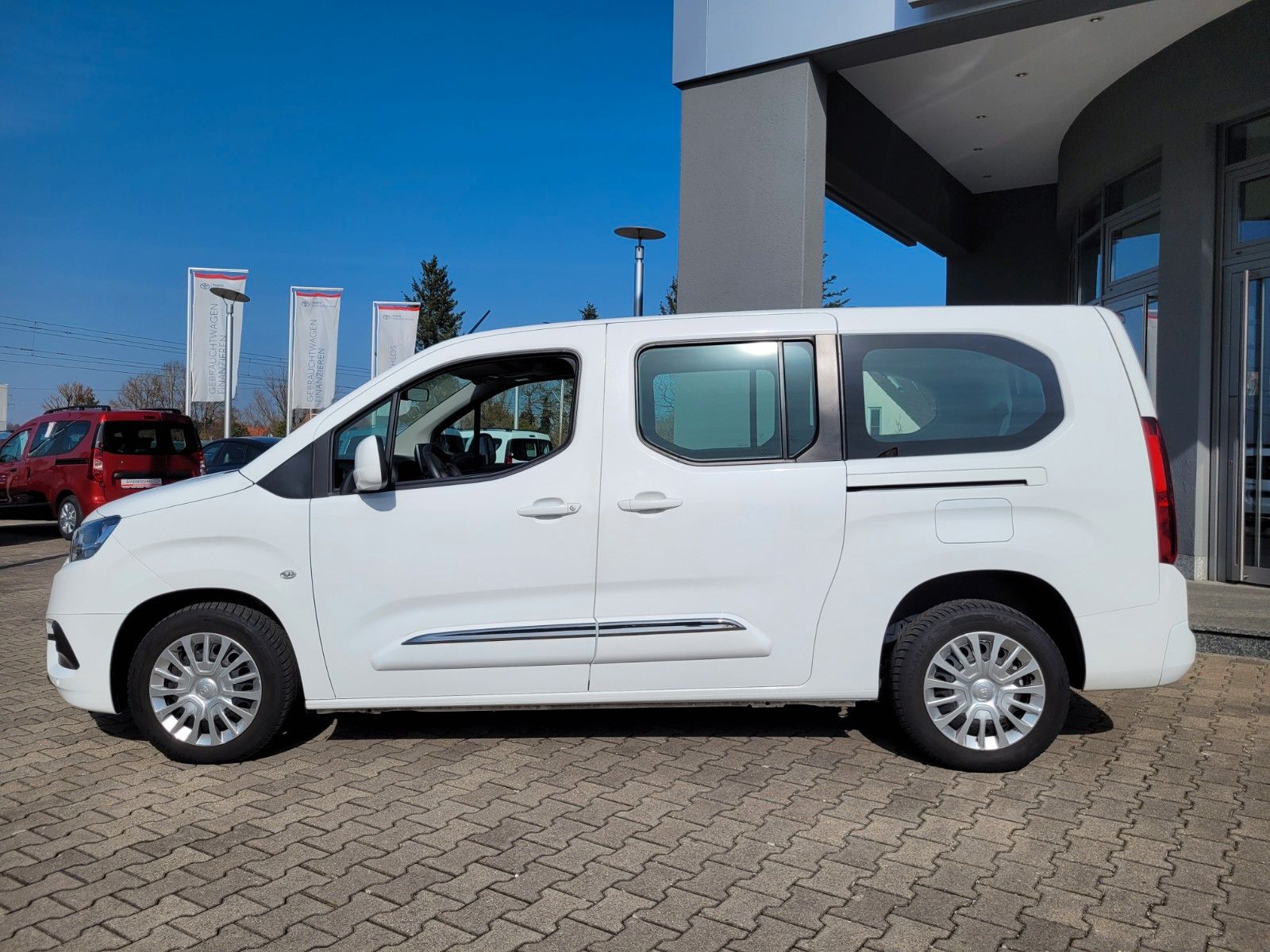 Toyota PROACE CITY Verso L2 Autom 7-Sitz*Motor-8385km imagem 2