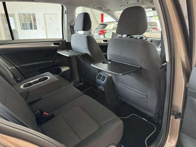 VW Golf Sportsvan — Foto 23
