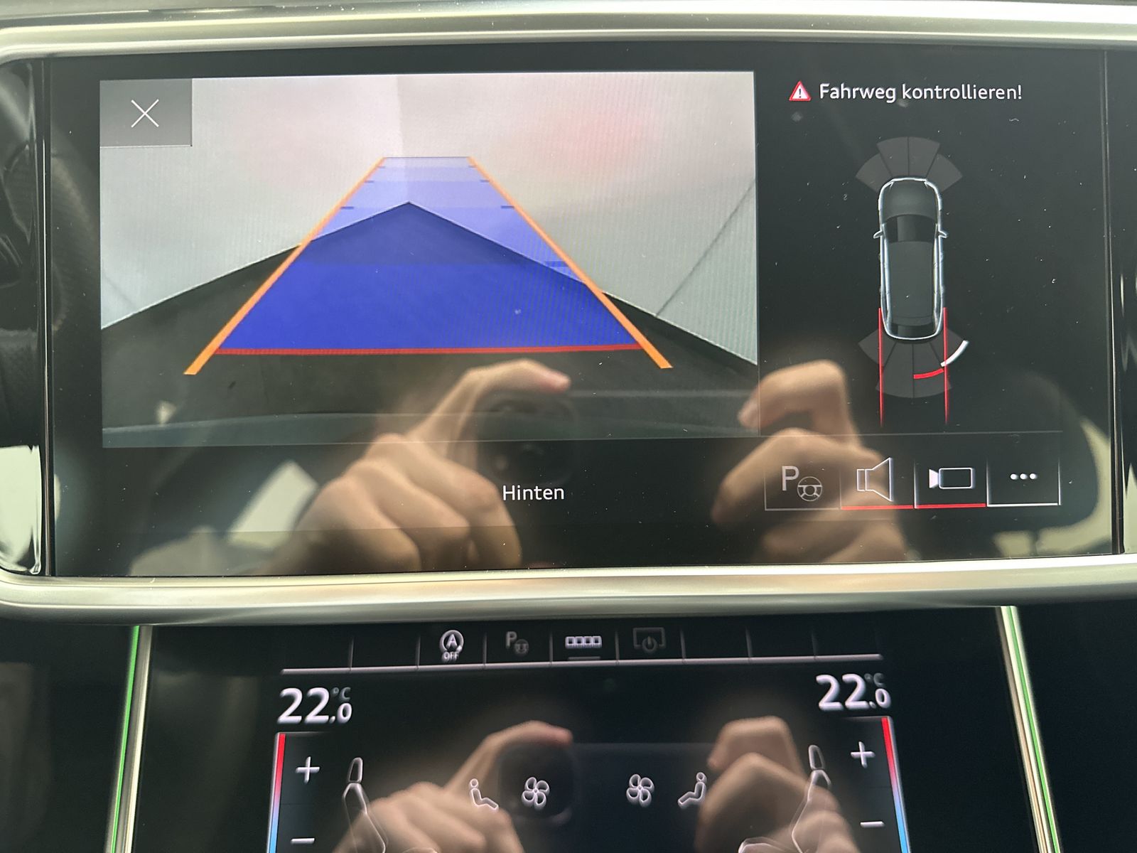 Fahrzeugabbildung Audi A6 Avant 40 TDI S-Line Black NAV+LED+ACC+19ZO+VC