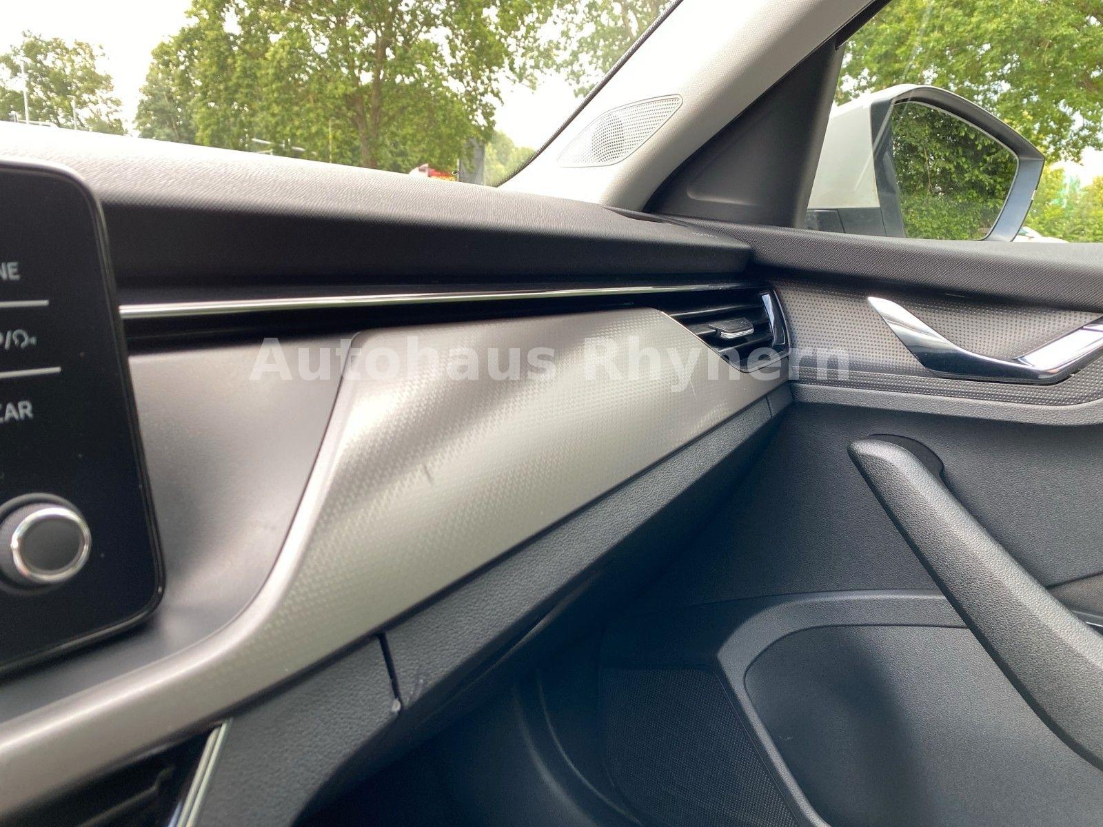 Skoda Kamiq Clever 1.0 TSI 81 kW