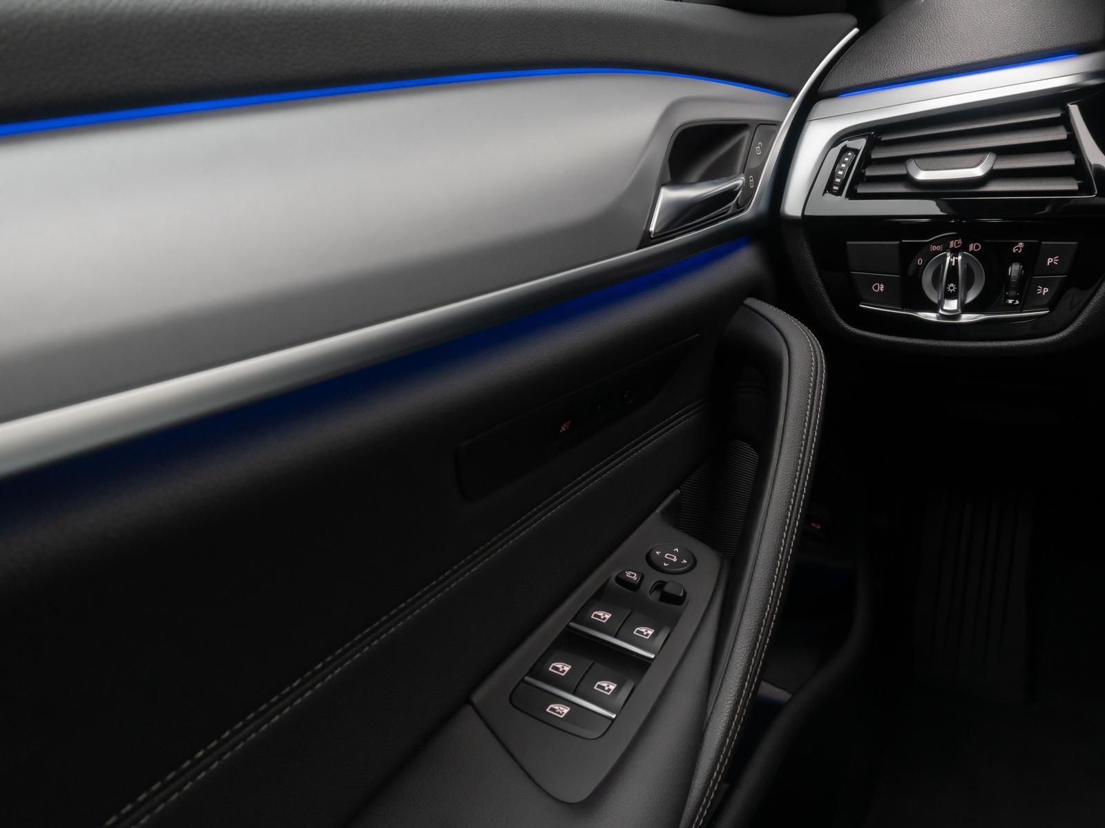 BMW 520d xD Kamera HUD DAB AHK Alarm ACC Laser Sport