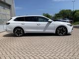 Volkswagen Passat Variant 2.0TDI R-line IQ+DAB+Massage+Navi - weiße Volkswagen Passat Variant