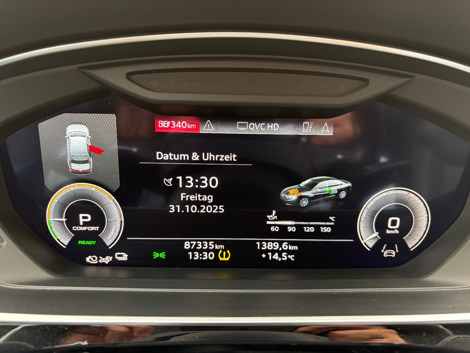 Fahrzeugabbildung Audi A8 60 TFSI e L quattro/Chauffeur-Paket/Fond-TV/