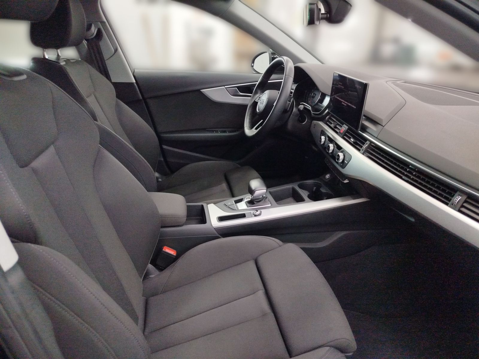 Audi A4 - Bild 13