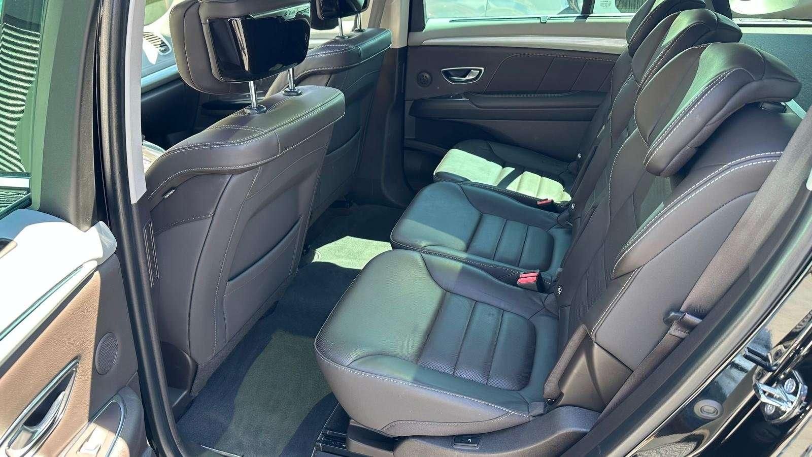Fahrzeugabbildung Renault Espace Initiale Paris TCe 225 EDC