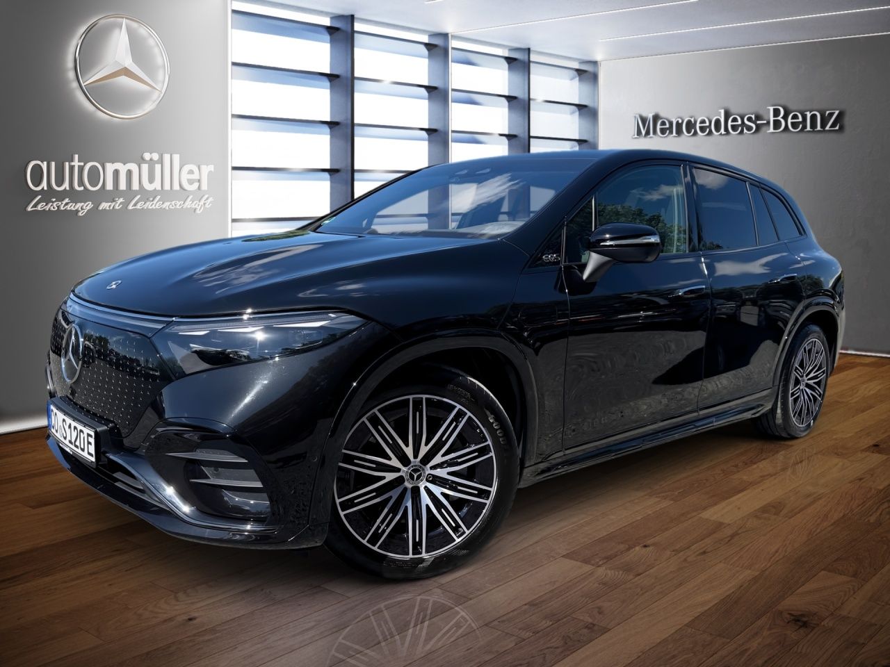 Fahrzeugabbildung Mercedes-Benz EQS 450 4M SUV AMG AHK Airmatic Pano 7-Sitzer