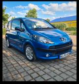 Peugeot 1007 Sport 110 2-Tronic Sport - Peugeot 1007: Sport