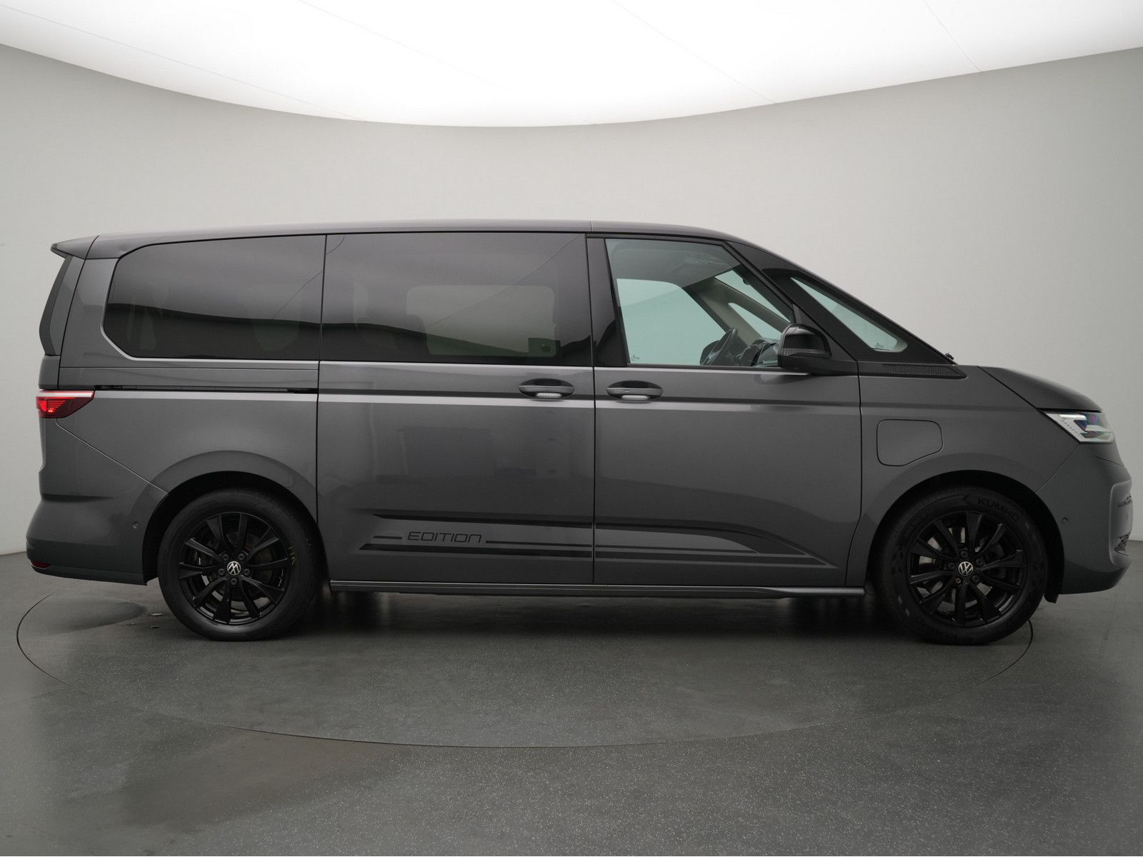 Volkswagen T7 Multivan eHybrid lang 7-SITZE ACC AHK MATRIX imagem 3