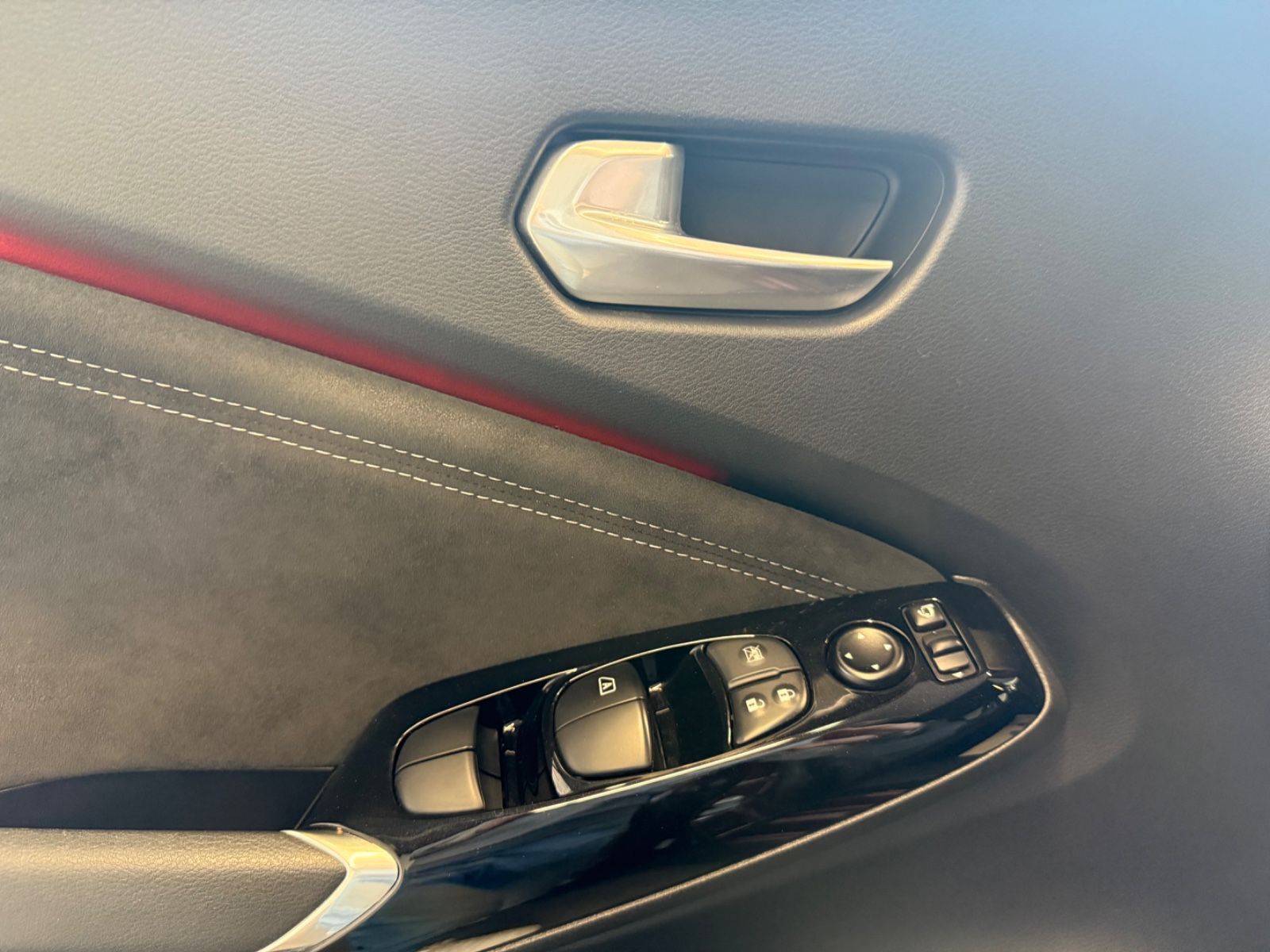 Fahrzeugabbildung Nissan Juke N-Design, 360° Kamera, BOSE, Pro-Pilot