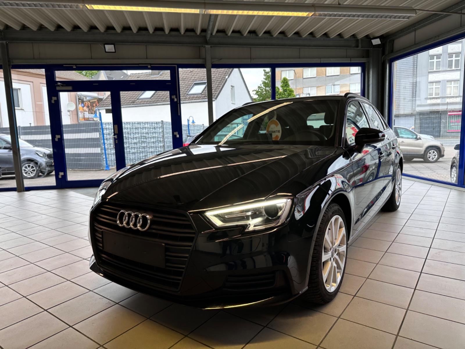 Audi A3 Sportback design / LED / Navi / Automatic /