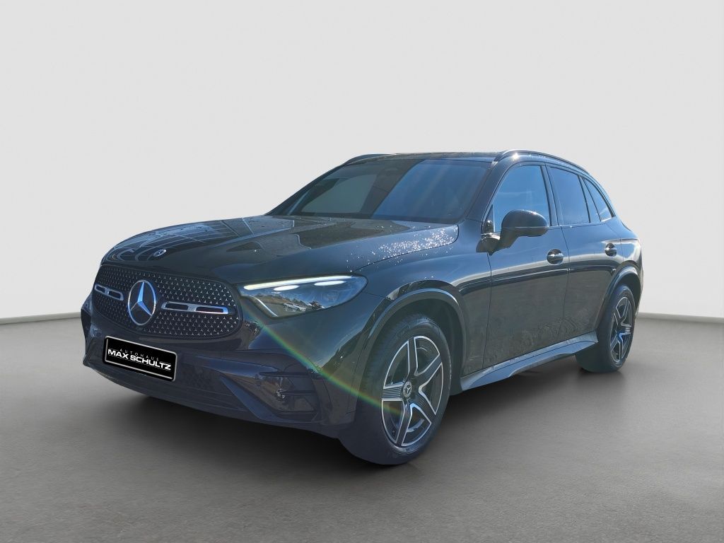 Fahrzeugabbildung Mercedes-Benz GLC 200 4MATIC AMGLine*NightPaket*Kamera*CarPLay