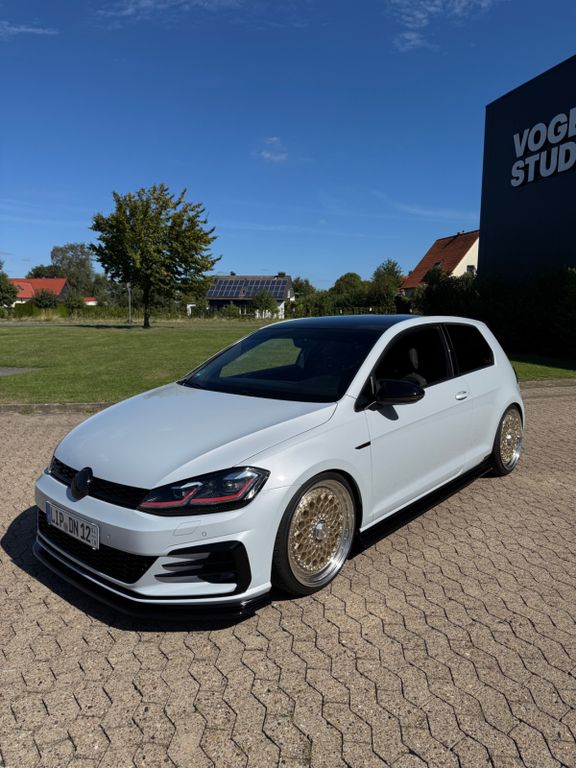 Image of Volkswagen Golf