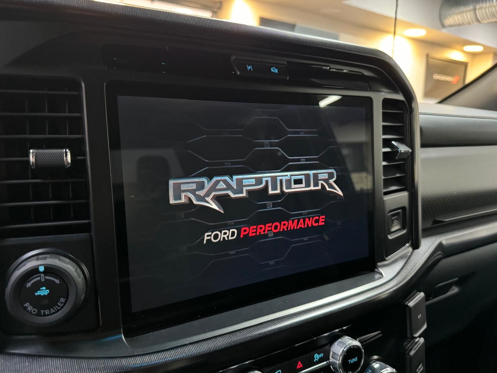 Fahrzeugabbildung Ford RAPTOR -R- SUPERCREW KOMPRESSOR V-8