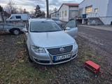 Volkswagen Passat Variant 1.6 FSI Highline Variant Highline - Volkswagen Passat Variant: Fsi