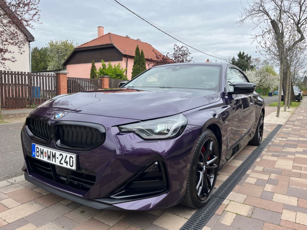 BMW M240i