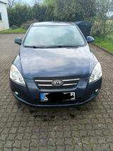Kia cee'd / Ceed Sporty Wagon 1.6 CVVT EX EX - Kia aus 2010: Kombi, Cee D