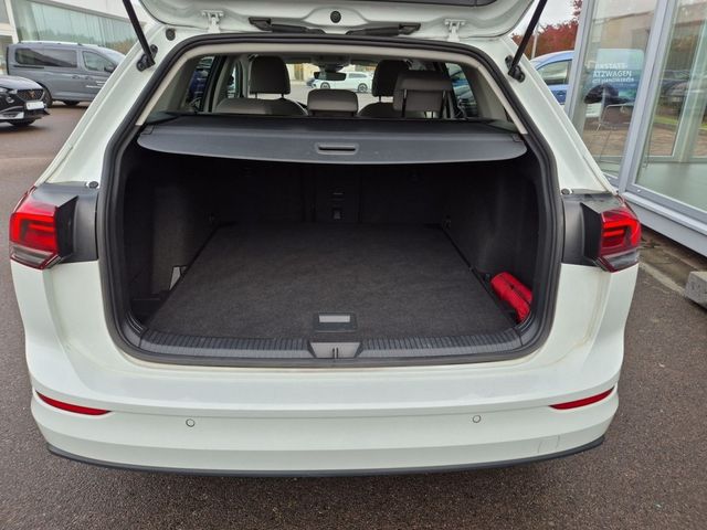 Golf VIII Variant 2.0 TDI Life *DSG*LED*NAVI*DAB