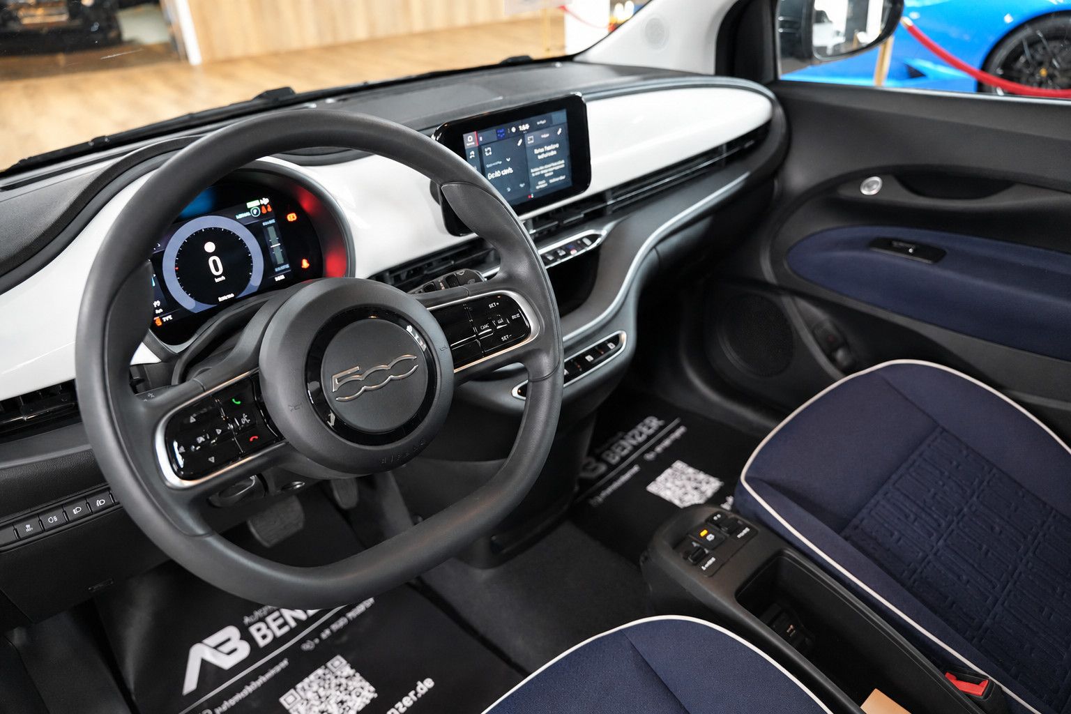 Fahrzeugabbildung Fiat 500 e Action *Klima*Sonderlackierung*Bluetooth