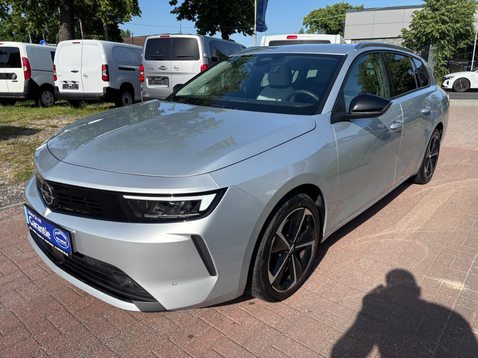 Opel Astra L Sports Tourer+AUTOM+NAVI+TEMPOM+KAMERA++