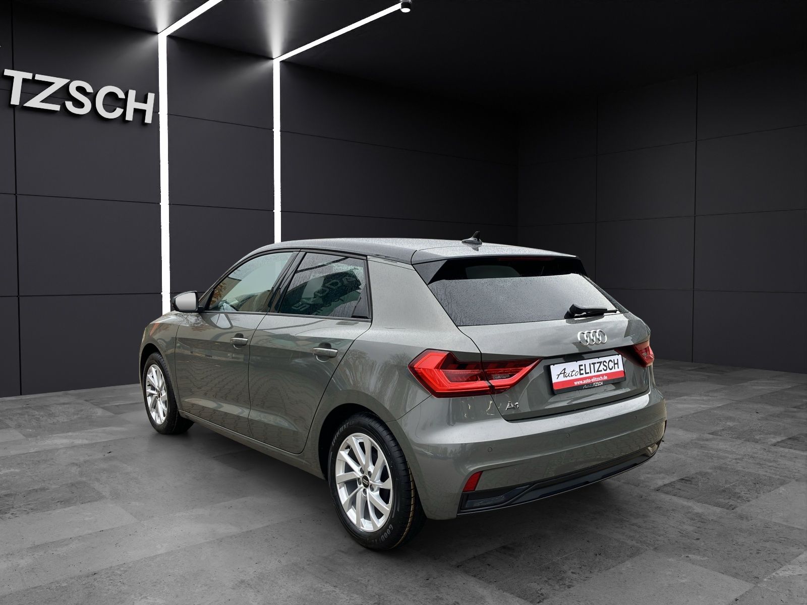 Fahrzeugabbildung Audi A1 Sportback 25 TFSI advanced LED Sportsitze GRA