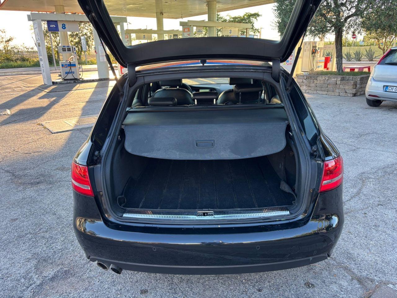 Audi A4 2009 — photo 9