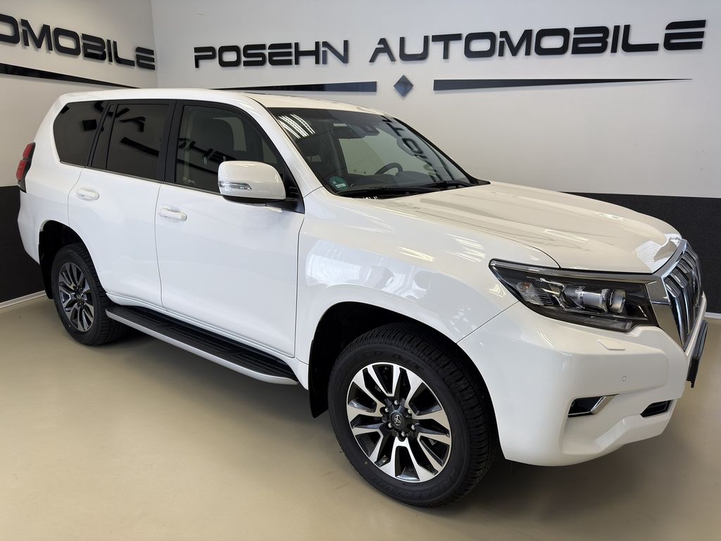 Image of Toyota Land Cruiser