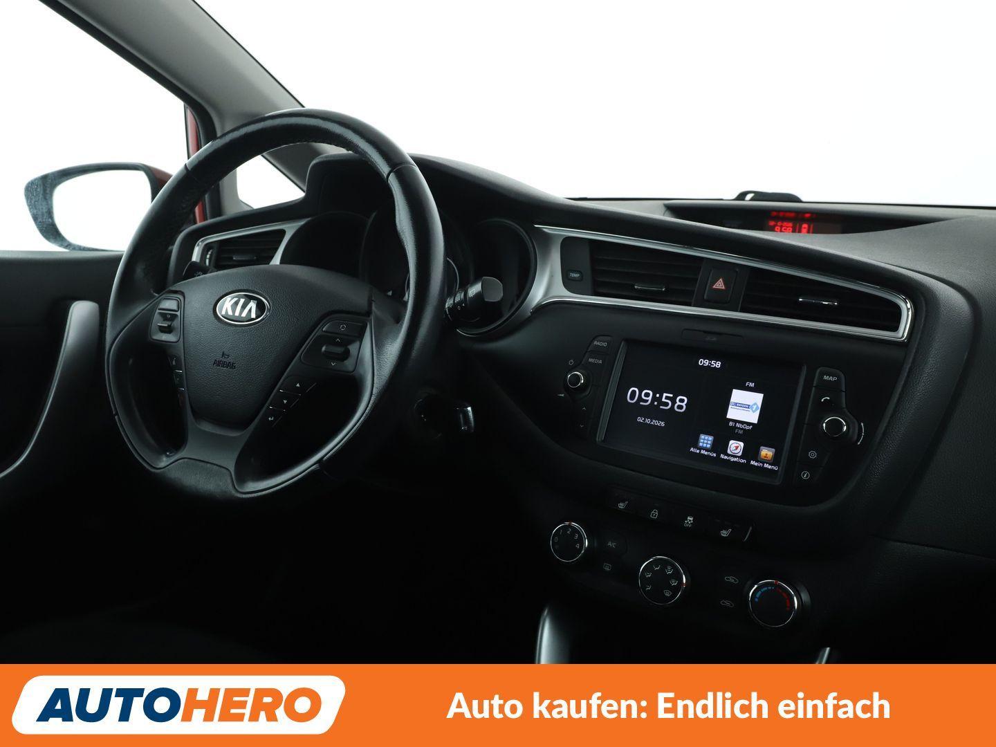 Kia cee'd 1.4 Attract *NAVI*CAM*PDC*SHZ*