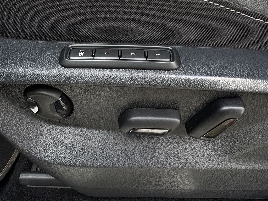 Tiguan Allspace 2.0 TDI 4M R-LINE *LEDER*H&K*