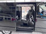 Ford Tourneo Custom 2.0 TDCI Titanium - Ford Tourneo Custom: Van