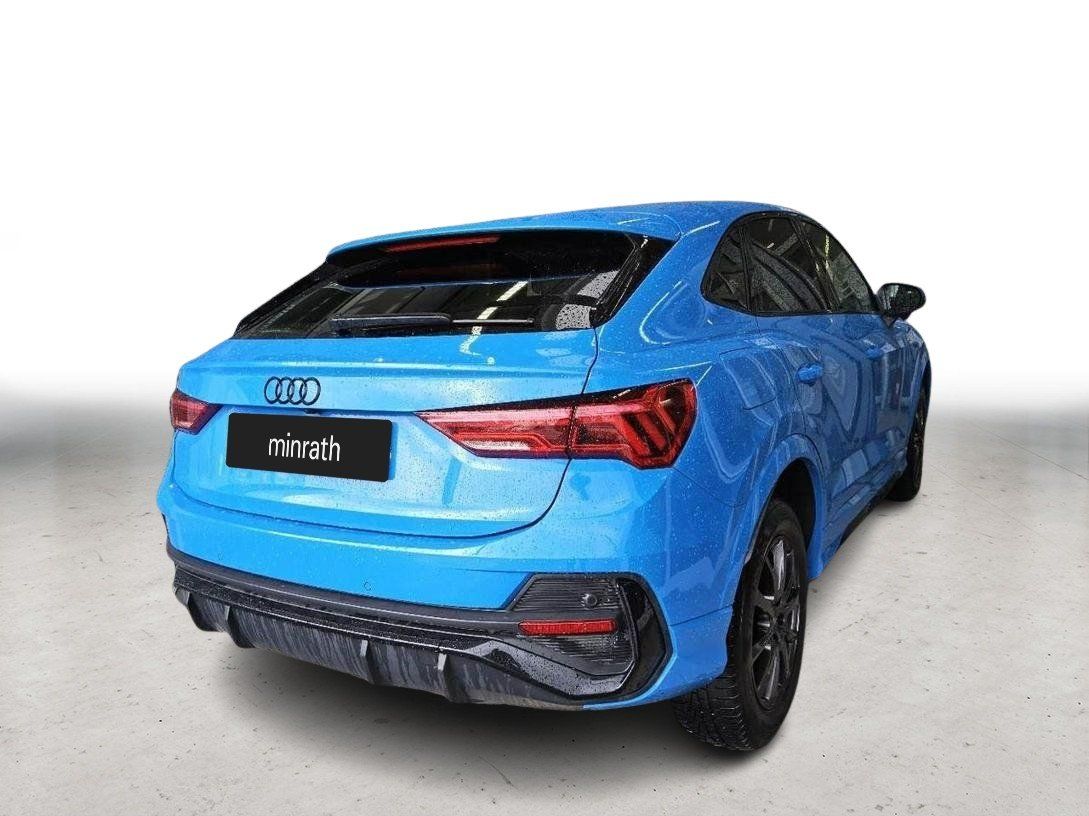 Audi Q3 Sportback S line 45 TFSIe S tronic BLACK+SONO foto 3